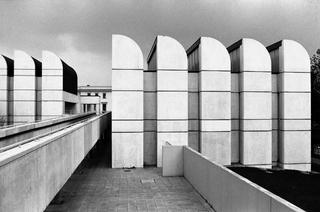 Architettura, 002-085-06
Museo Bauhaus Archiv, Walter Gropius, 1982
Berlino (Germania)