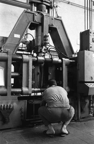 Industria, 012-052-21
1962
Fabbrica Pirelli, Monza (Italia)