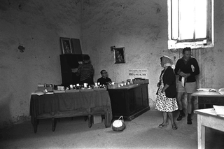 W il Papa, 011-011-28
1963
Sotto il Monte Giovanni XXIII, Bergamo (Italia)