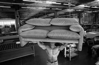 Cassina, 024-153-14
Divano Maralunga di Vico Magistretti per Cassina, 1994
Fabbrica Cassina, Meda (Italia)