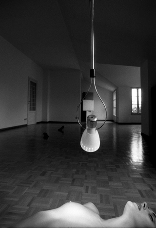 Nemo Cassina Illuminazione, 023-102-28
Lampada Nunk - Nemo Cassina Illuminazione, 1993
Milano (Italia)