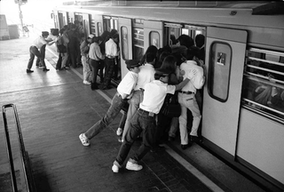 Swatch, 018-207-20
Campagna pubblicitaria Swatch "Spring Summer 1995", 1995
(Italia)