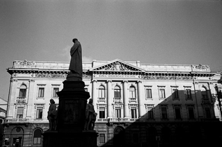 Architettura, 005-088-06
Sede della Banca Commerciale Italiana, 2001
Piazza della Scala, Milano (Italia)