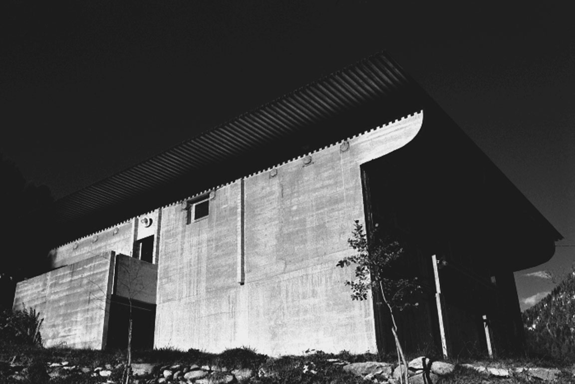 Architettura, 021-003-23

Casa in montagna di Romolo Saccomani progettata da Gianni Belotti, 1966

Fogajard, Madonna di Campiglio (Italia)

ARCHALP